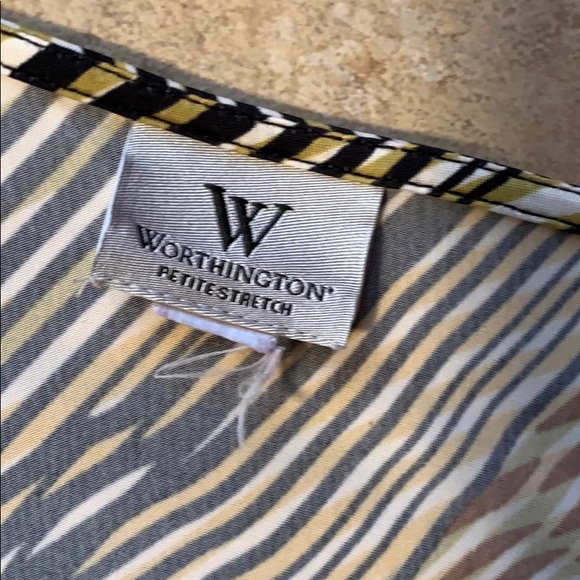 Striped Wrap Blouse - Picture 4 of 4